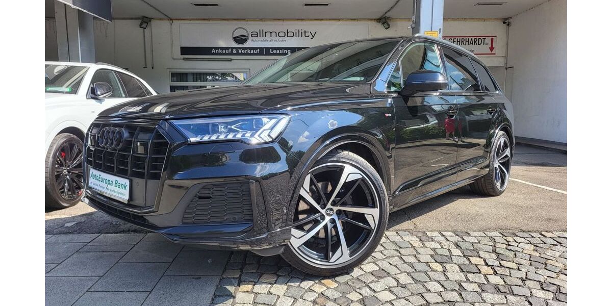 Audi Q7 144.000 km 56.900 € München 81541