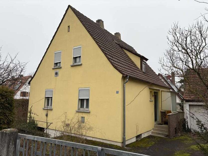 Haus zum Kaufen in Gerolzhofen 99.000 € 110 m²