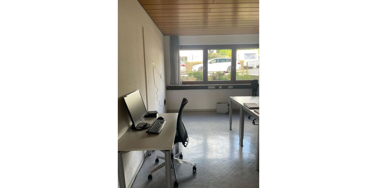 Funktionale Büro- oder Praxisfläche in Nürtingen - Gewerbeobjekt Nürtingen Neckarhausen | Angebot:27608203