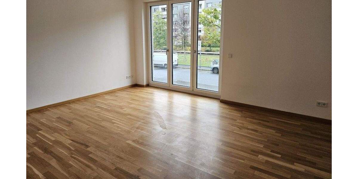 Attraktive Neubauwohnung mit Einbauküche und Loggia in der Dresdner Innenstadt! 2 zimmer
