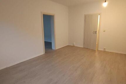 2-Zimmer Wohnung mit Balkon zimmer