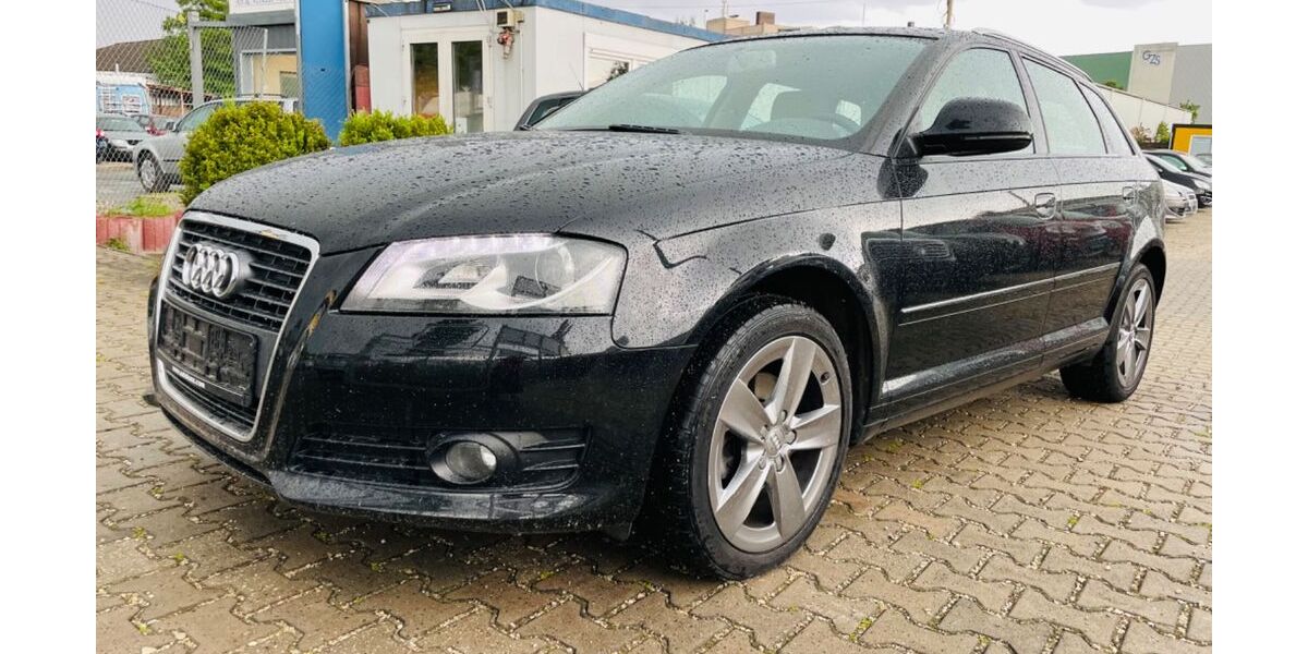 Audi A3 202.000 km 3.990 € Nürnberg 90431