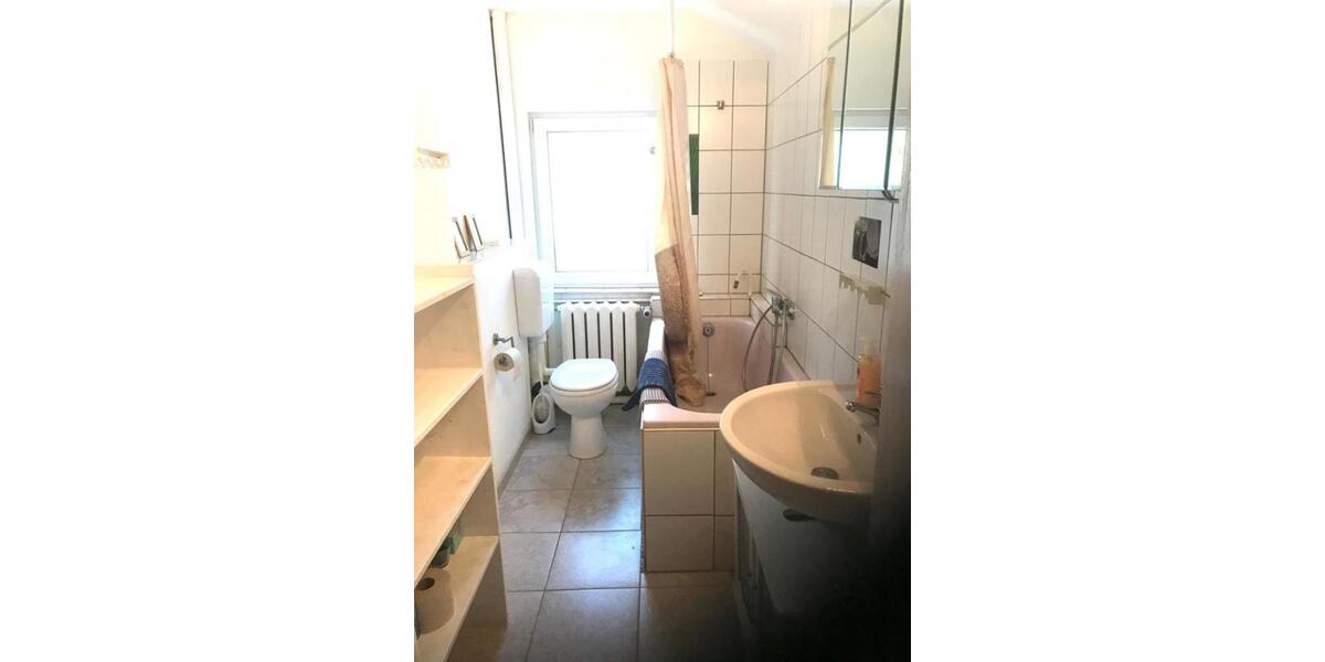 Dachgeschoßwohnung Cottbus - 3 Zimmer, 65 m&sup2;, 902&euro; | Angebot:26329422