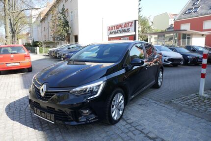 Renault Clio 69.072 km 13.950 &euro; Berlin-Tempelhof 12105