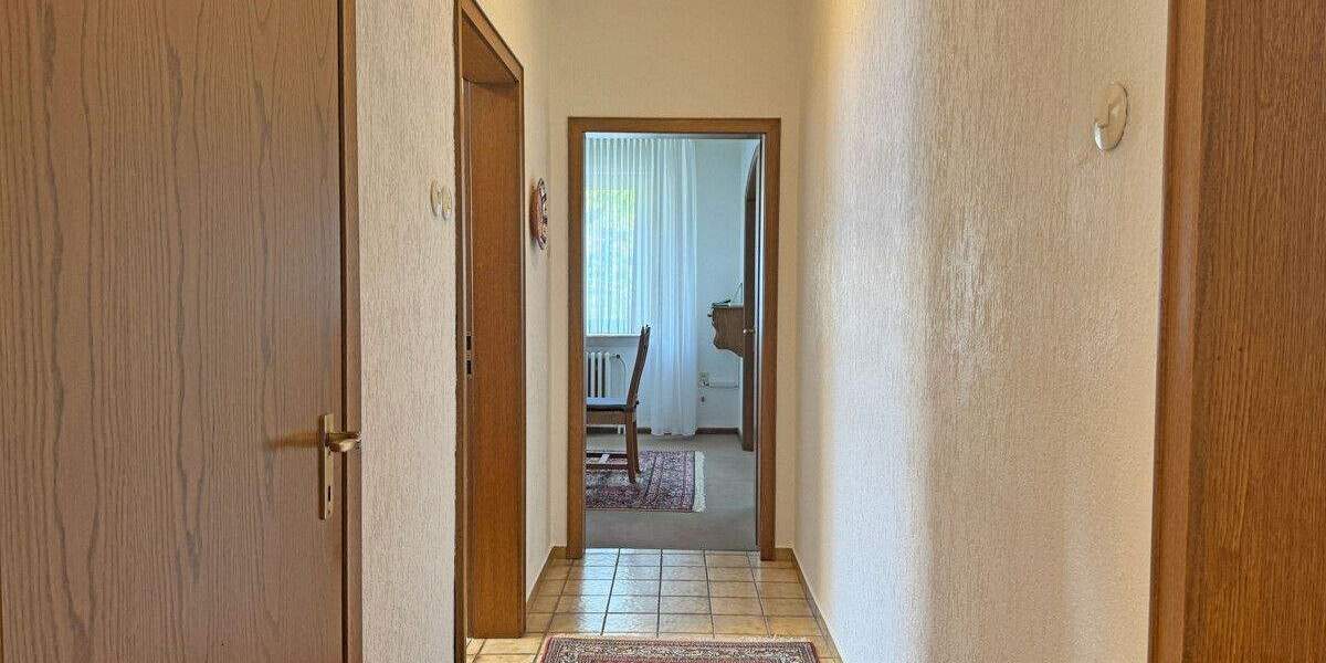 Einfamilienhaus Voerde Spellen - 5 Zimmer, 95 m&sup2;, 420.000&euro; | Angebot:24040118