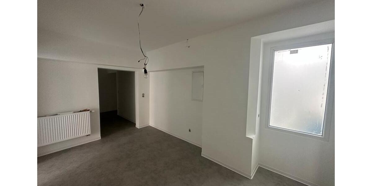 Erdgeschoßwohnung Bad Frankenhausen/Kyffhäuser Kyffhäuser - 4 Zimmer, 90 m&sup2;, 675&euro; | Angebot:25401669