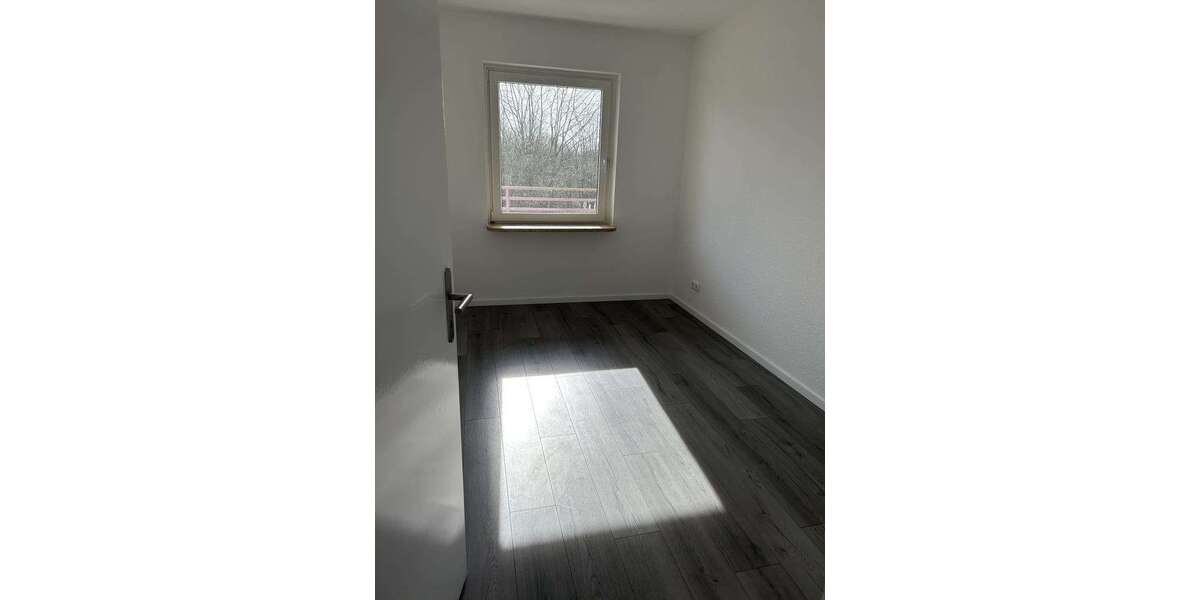 Etagenwohnung Kiel Mettenhof - 4 Zimmer, 78 m&sup2;, 719&euro; | Angebot:25426973