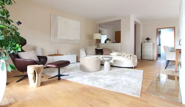 Etagenwohnung Griesheim - 5 Zimmer, 180 m&sup2;, 2.190&euro; | Angebot:26870114