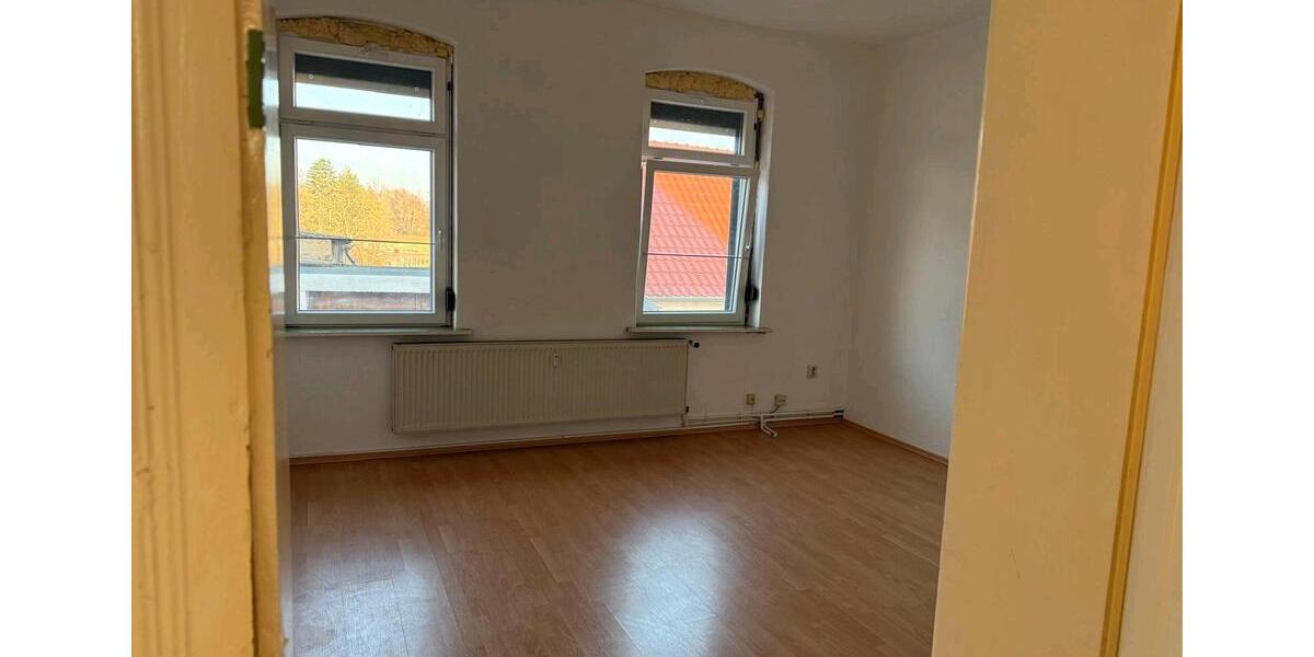 Etagenwohnung Elsterwerda - 2 Zimmer, 50 m&sup2;, 520&euro; | Angebot:25309352