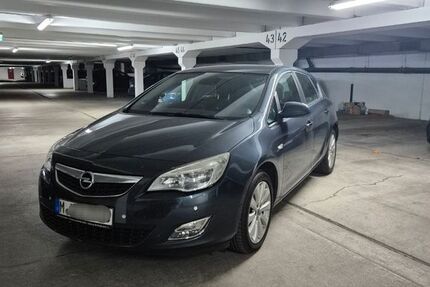 Opel Astra 219.000 km 3.400 &euro; München 81737