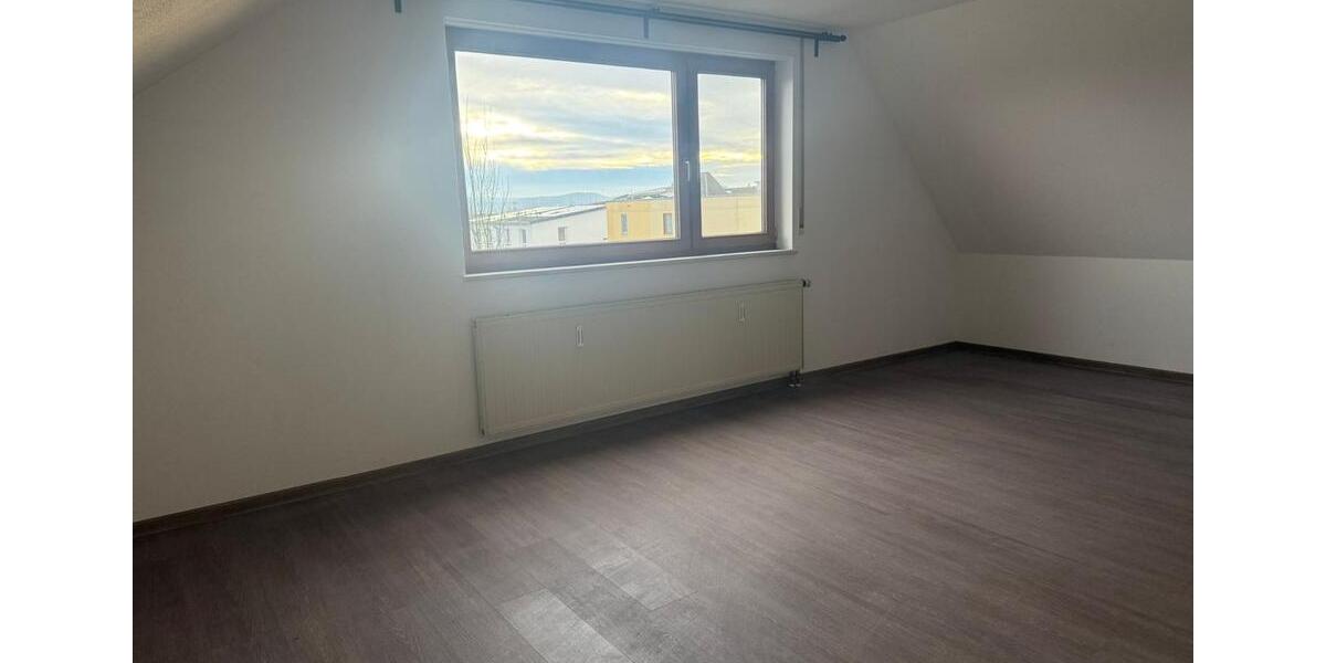 Mehrfamilienhaus, Wohnhaus Ludwigsburg Hoheneck - 3 Zimmer, 75 m&sup2;, 1.090&euro; | Angebot:24887809