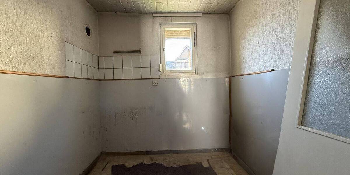Einfamilienhaus Naumburg - 5 Zimmer, 91 m&sup2;, 65.000&euro; | Angebot:26684654