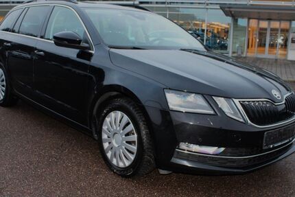 Skoda Octavia 150.300 km 12.800 € Weissach im Tal 71554