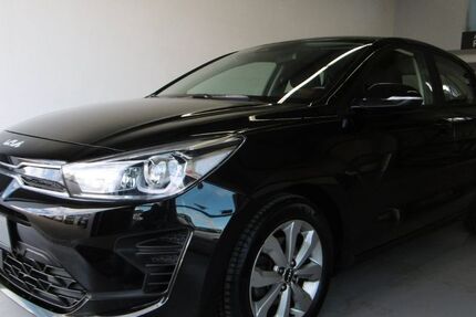 Kia Rio 115.000 km 11.955 € Heilbronn-Talheim 74388