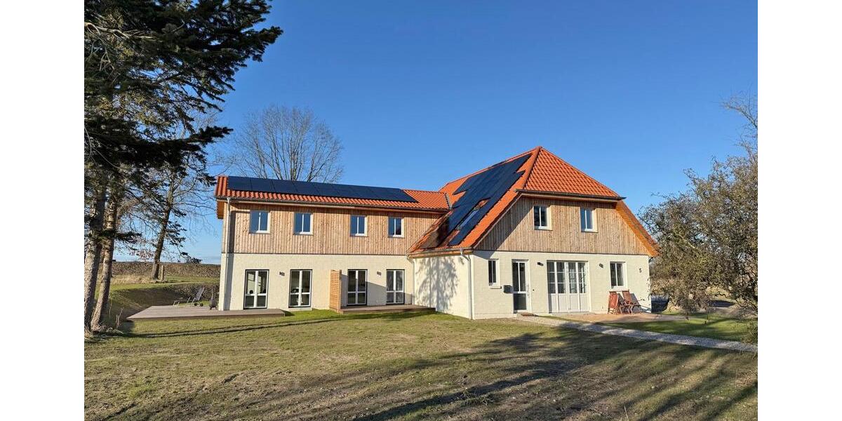 Etagenwohnung Waabs - 4 Zimmer, 107 m&sup2;, 1.490&euro; | Angebot:25541023