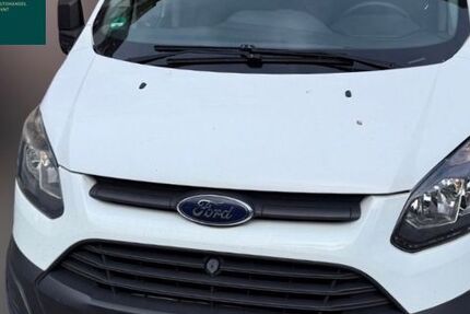 Ford Transit Custom 181.000 km 6.990 &euro; Hamburg 22527