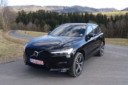 Volvo XC60 25.500 km 39.890 € Fulda 36043