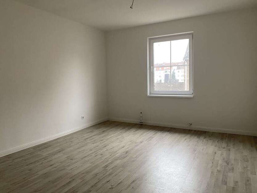 Wohnung zum Mieten in Burg 312 € 48 m²