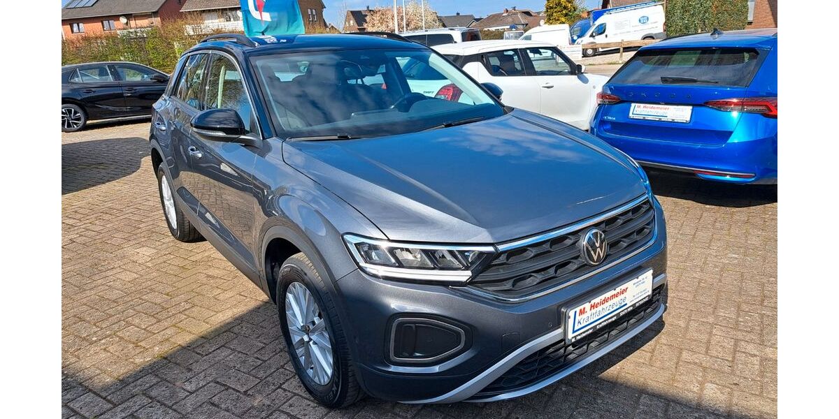 VW T-Roc 21.300 km 28.200 € Hille 32479