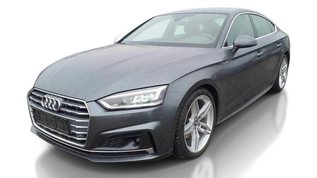 Audi A5 68.000 km 28.990 &euro; Peine 31226