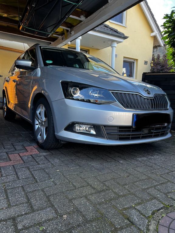 Skoda Fabia 215.000 km 7.500 € Grünheide 15537