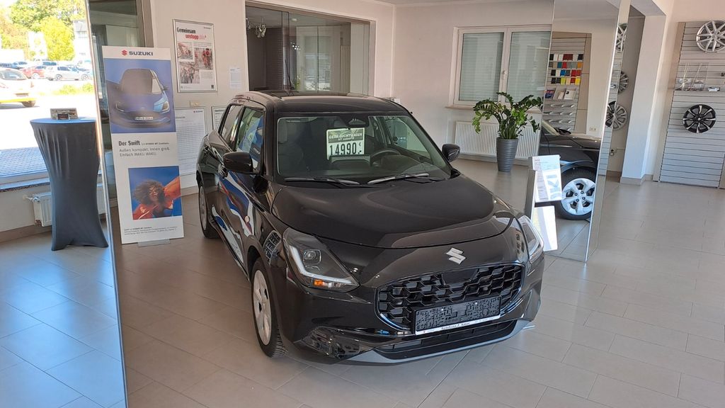 Suzuki Swift 30.614 km 14.990 &euro; Neuburg a. d. Donau 86633