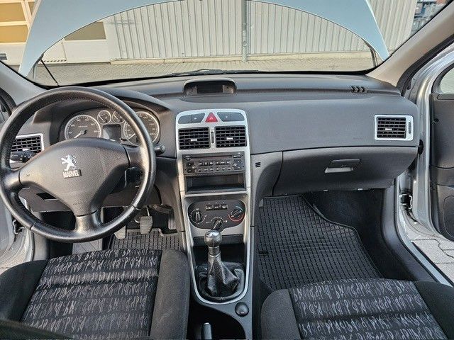 Peugeot 307 240.000 km 1.450 &euro; Regensburg 93055
