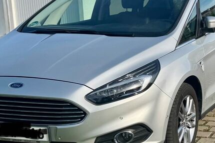 Ford S-Max 113.000 km 16.990 &euro; Feucht 90537