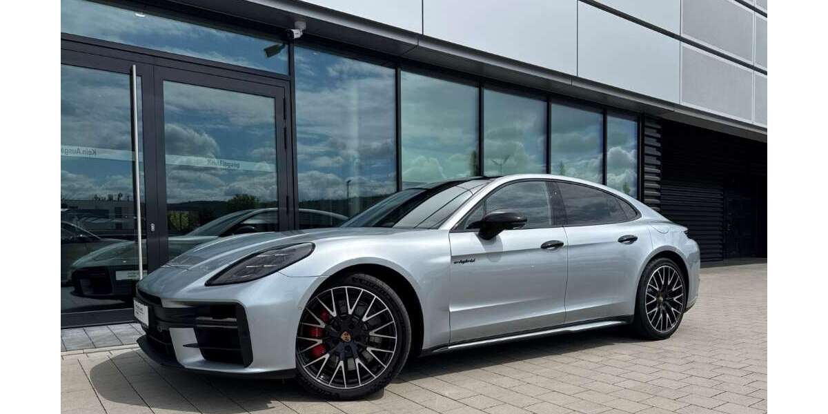 Porsche Panamera 22.550 km 133.689 &euro; Ettlingen 76275