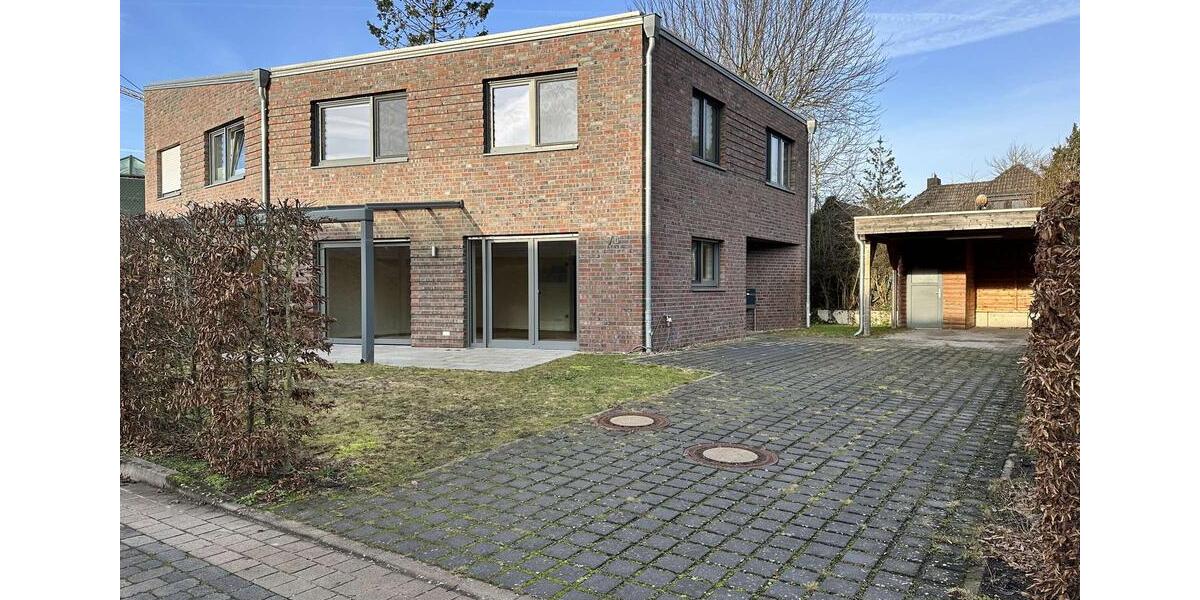 Wohntraum in bester Lage: Moderne Doppelhaushälfte in neuwertigem Zustand 4 zimmer