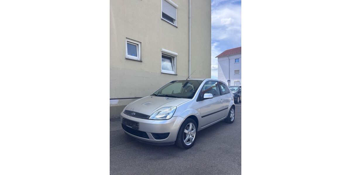 Ford Fiesta 146.000 km 2.225 &euro; Rheinfelden 79618