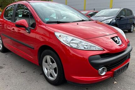 Peugeot 207 214.800 km 2.490 € Schwabach 91126