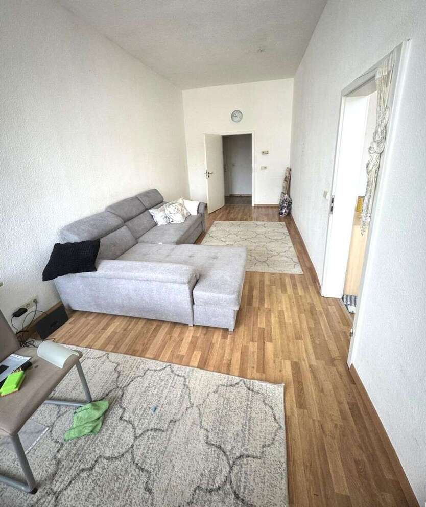 * Familien Willkommen * 4 Zimmer Wohnung Großzügige Wohnung mit Gestaltungspotenzial 4 zimmer