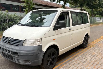 VW T5 Transporter 278.545 km 3.950 &euro; Breisach am Rhein 79206
