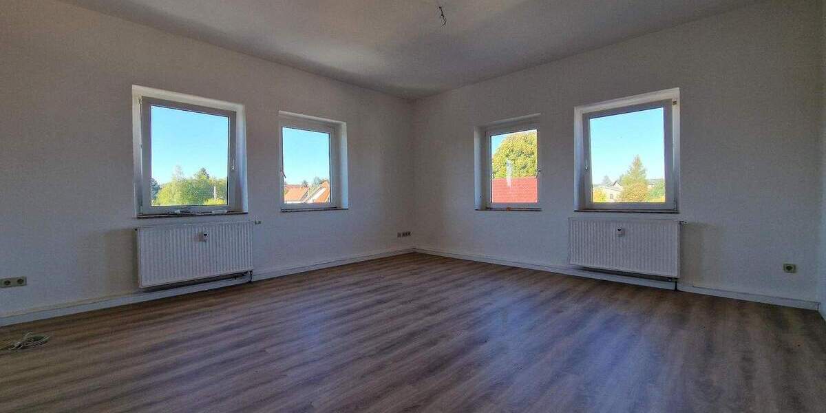 Etagenwohnung Eibau Eibau - 2 Zimmer, 72 m&sup2;, 349&euro; | Angebot:25226748