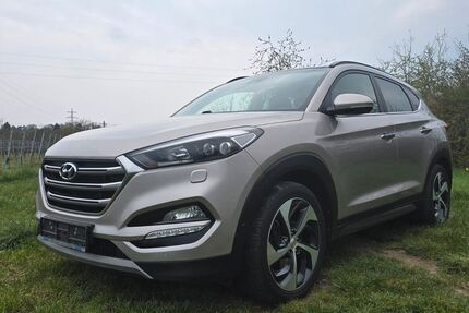 Hyundai TUCSON 150.849 km 13.990 &euro; Mussbach 67435