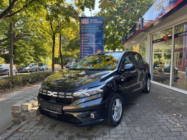 Dacia Sandero 20.151 km 16.900 € Hamburg 22399