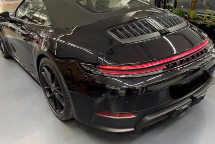 Porsche 992 9.400 km 188.888 &euro; Stuttgart 70176