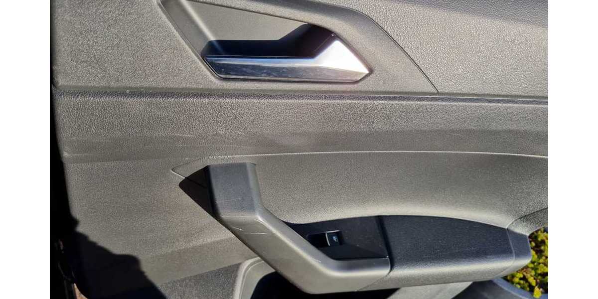 VW Taigo 16.000 km 17.500 &euro; Wolfsburg 38442