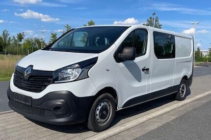 Renault Trafic 128.477 km 11.900 &euro; Essen 45127