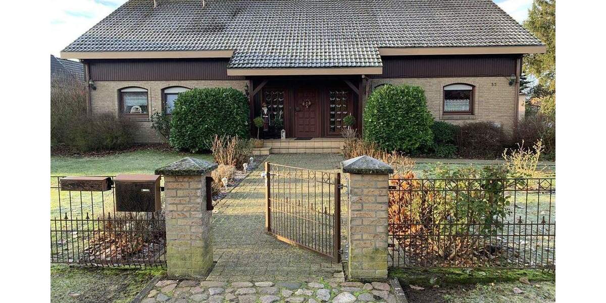 Einfamilienhaus Arendsee Dessau - 7 Zimmer, 220 m&sup2;, 320.000&euro; | Angebot:25291048