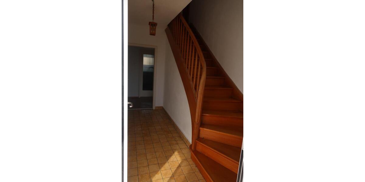 Zentral gelegnes Idyll mit viel Grün für die ganze Familie 9 zimmer