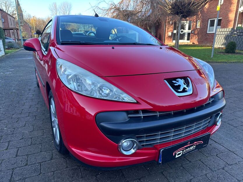 Peugeot 207 250.000 km 1.990 € Niederzier-Selhausen 52382