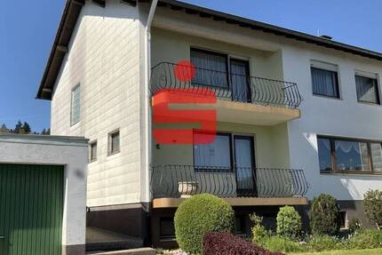 Doppelhaushälfte mit Garage und Garten in attraktiver Wohnlage 7 zimmer