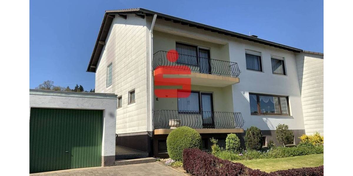 Doppelhaushälfte mit Garage und Garten in attraktiver Wohnlage 7 zimmer