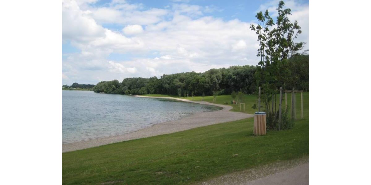 Doppelhaushälfte Freising Am Vogelherd - 5 Zimmer, 200 m&sup2;, 2.500&euro; | Angebot:25977750