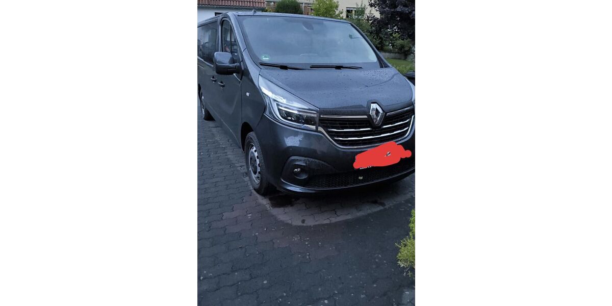 Renault Trafic 191.000 km 15.700 &euro; Hanroth 56316