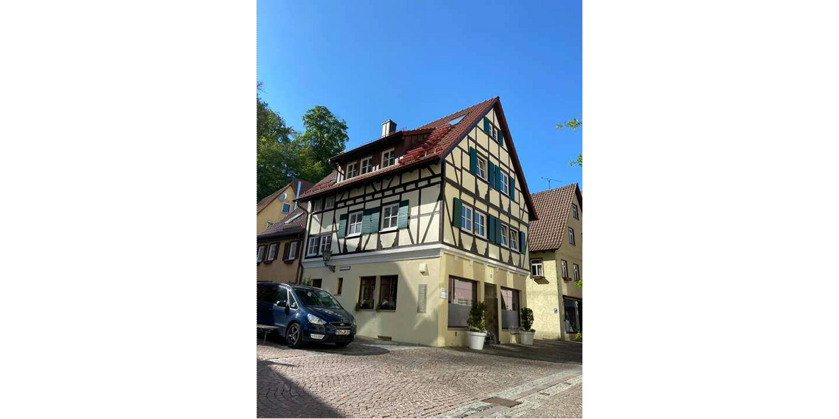 Etagenwohnung Heidenheim an der Brenz Aufhausen - 7 Zimmer, 125 m&sup2;, 1.500&euro; | Angebot:26728961