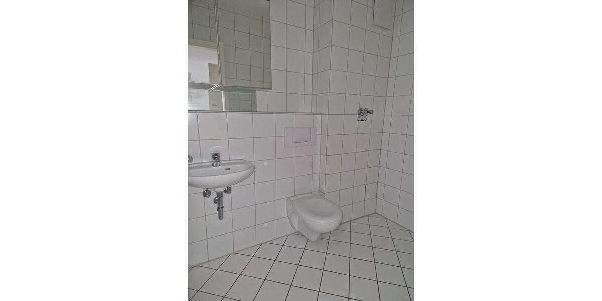 Helle renov. 3-Zimmer Dachgeschosswohnung mit Balkon in Leimen 3 zimmer