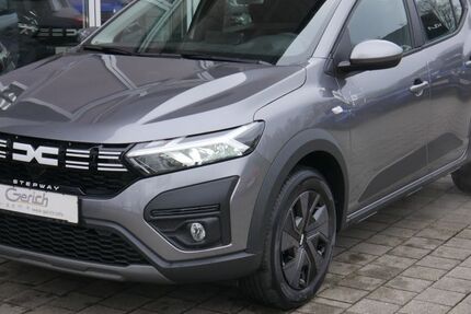 Dacia Sandero 7.500 km 17.900 &euro; Altötting 84503